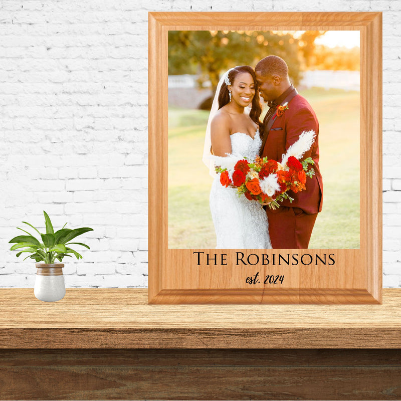 Load image into Gallery viewer, Personalized Custom Color Printed Photo on Wood
